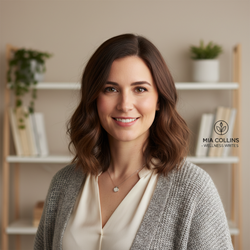 Mia Collins
